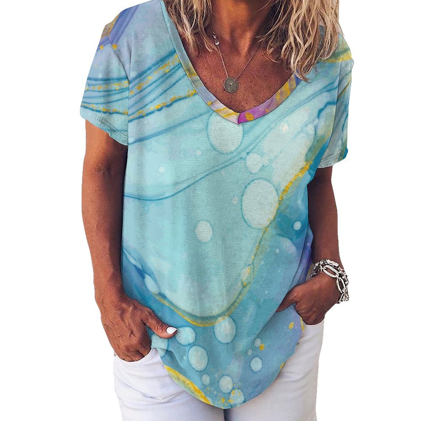 T-Shirt Donna Scollo V Personalizzata | Seta di Latte | Stile Comodo