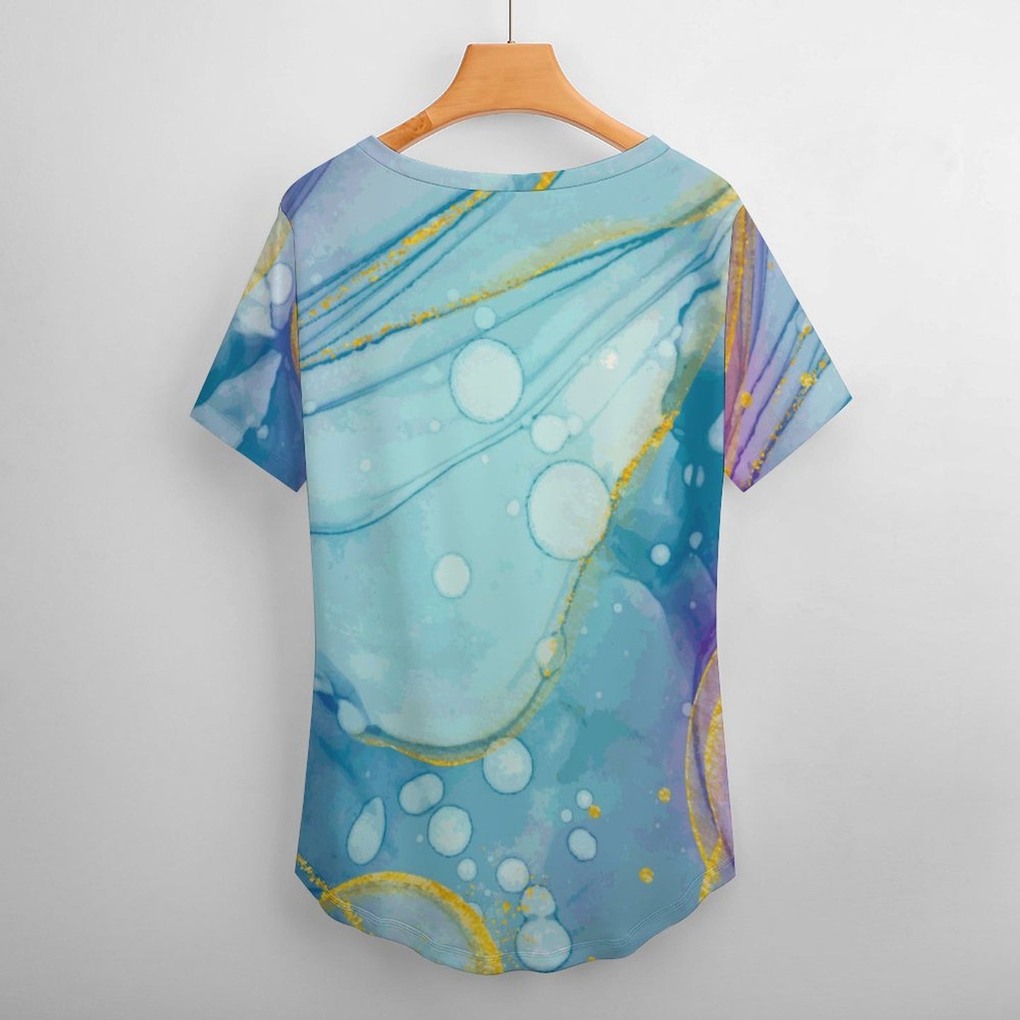 T-Shirt Donna Scollo V Personalizzata | Seta di Latte | Stile Comodo